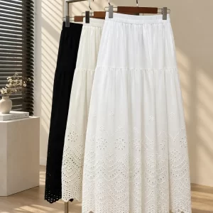 Chân váy đục lỗ hoạ tiết VA05372 VA05373 VA05374